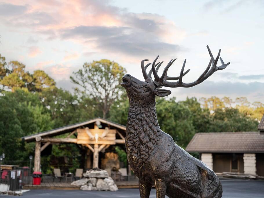 Stonegate Lodge King Bed, Wifi, 50In Tv, Fire Pit, Salt Water Pool Room # 310 Eureka Springs Extérieur photo