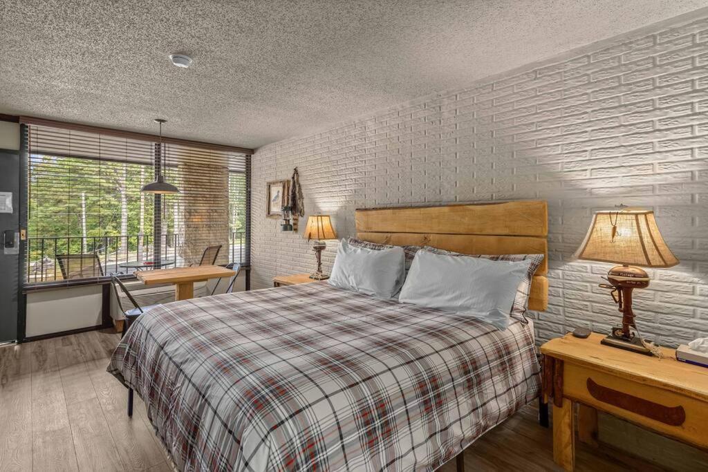 Stonegate Lodge King Bed, Wifi, 50In Tv, Fire Pit, Salt Water Pool Room # 310 Eureka Springs Extérieur photo